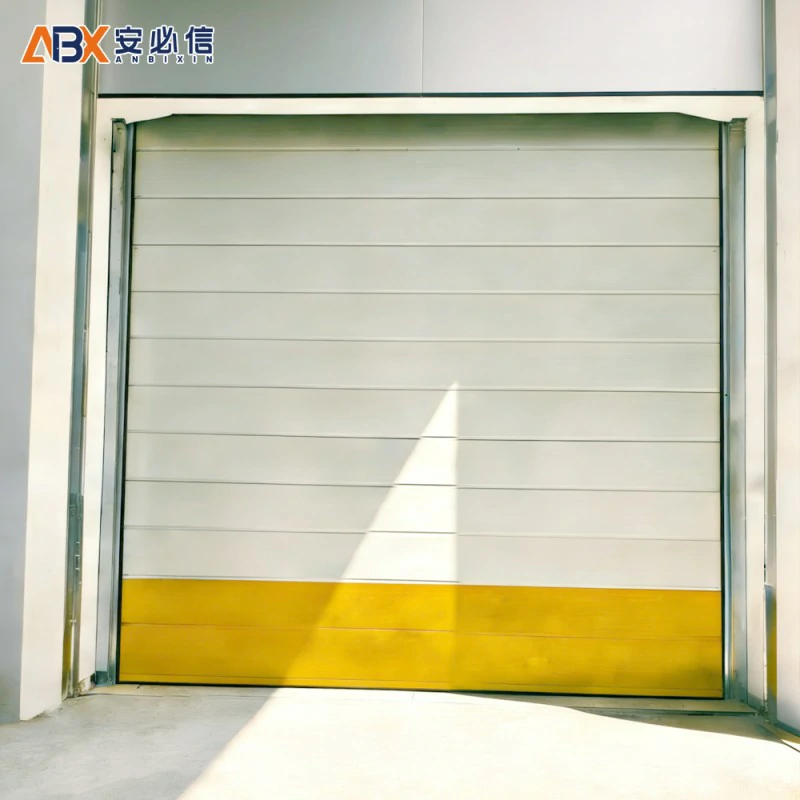武威市垂直滑升门